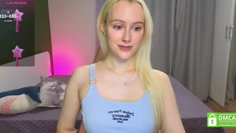 My name is Casey... Nice to meet you  I will be happy to have funthumbs up please its important online show from 10-28-25, 02:26