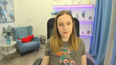 Snapshot of caseyterini chatting on 05-21-26, 04:08 Casey online show from 05-21-26, 04:08