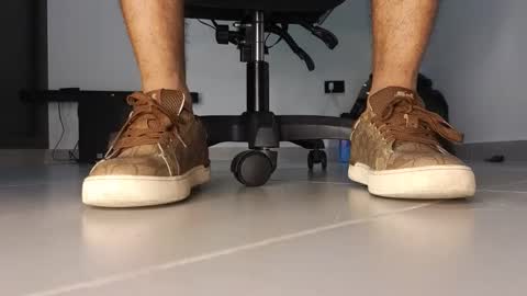 cash_master777 online show from 12-15-25, 11:53