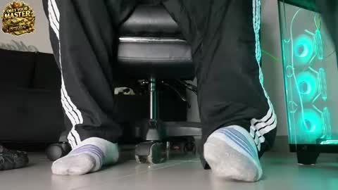 Snapshot of cash_master777 chatting on 04-30-26, 10:25 cash_master777 online show from 04-30-26, 10:25