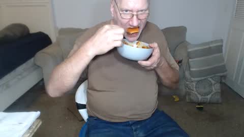 CasinoCam online show from 02-05-25, 03:34