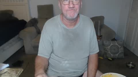 CasinoCam online show from 02-10-25, 03:35