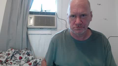 Snapshot of casinocam chatting on 08-03-26, 01:38 CasinoCam online show from 08-03-26, 01:38