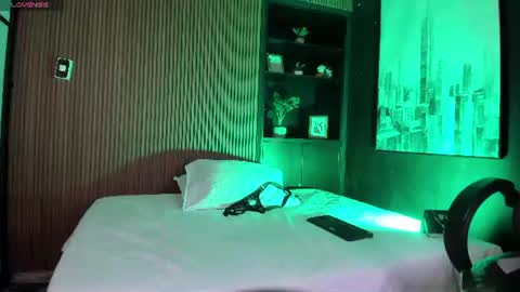 Casper online show from 06-19-26, 01:37