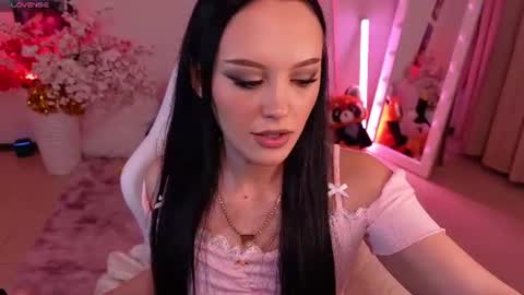 Snapshot of cassadyy chatting on 06-25-26, 02:22 Cassady online show from 06-25-26, 02:22