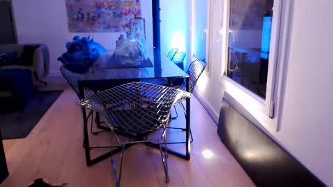 Snapshot of cassandra06400 chatting on 11-11-25, 01:38 cassandra06400 online show from 11-11-25, 01:38