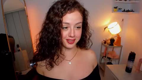 Cassie online show from 09-18-25, 09:50