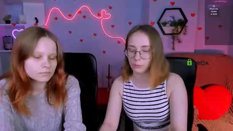 Cassandra online show from 03-20-26, 06:51