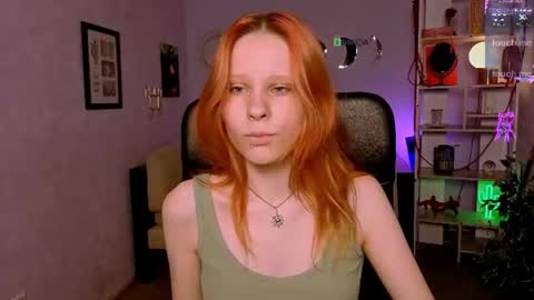 Snapshot of cassandra_nik chatting on 06-18-26, 12:20 Cassandra online show from 06-18-26, 12:20