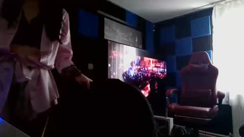 Snapshot of cassandry92 chatting on 12-20-24, 11:43 Casandry online show from 12-20-24, 11:43