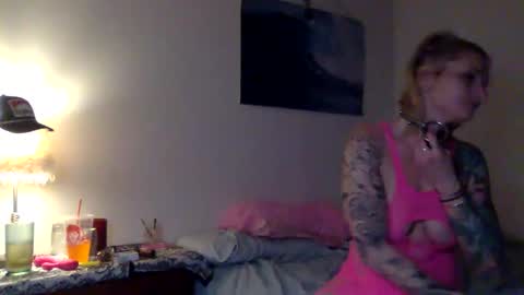 sour candy online show from 02-07-26, 03:21