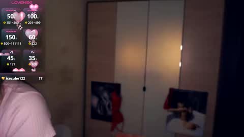 Snapshot of cassicompagna chatting on 10-28-25, 03:36 Adele online show from 10-28-25, 03:36