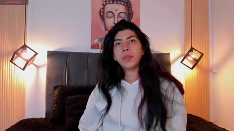 cassie_bloom online show from 11-08-25, 09:35