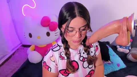 Snapshot of cassiebigass_ chatting on 07-01-26, 10:42 Bela igzaii9r online show from 07-01-26, 10:42