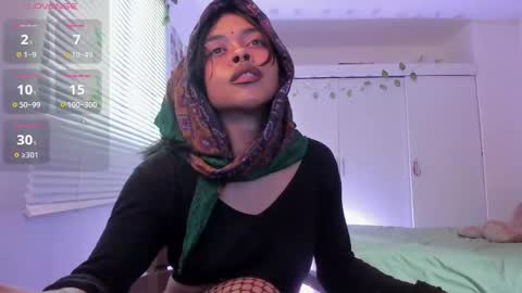 cASSie online show from 12-10-24, 07:54