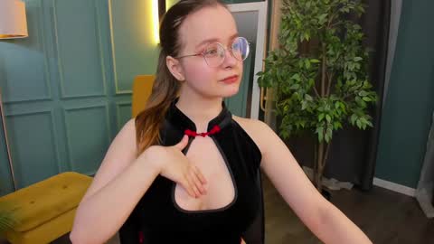 assie online show from 12-14-24, 01:17