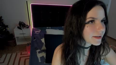 Cassie online show from 01-08-25, 06:52