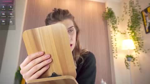 Snapshot of cassieholland chatting on 02-21-26, 08:04 Im Cassie3 online show from 02-21-26, 08:04