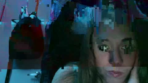 cksexeeee31 online show from 09-18-25, 04:47