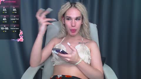 Cassie online show from 01-12-25, 09:29