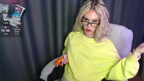 Cassie online show from 01-14-25, 07:53