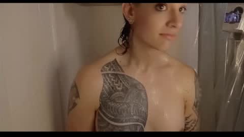 Cassiemichelle online show from 10-04-25, 07:45