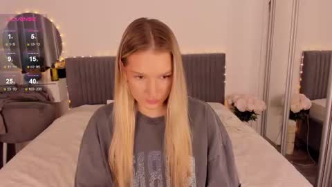 Angel 3 online show from 06-18-26, 11:03