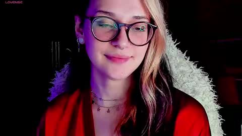 Snapshot of cassy_moore chatting on 02-20-25, 09:31 Ellie online show from 02-20-25, 09:31