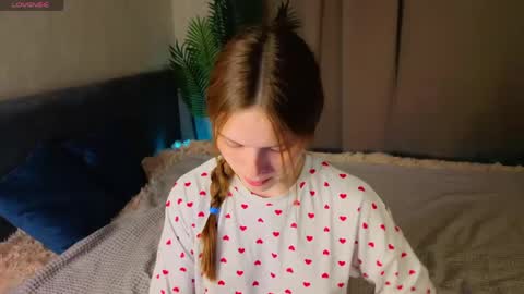 Diana online show from 05-09-26, 01:00