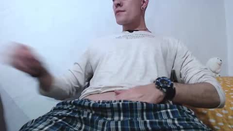 Snapshot of casteryx chatting on 03-06-25, 03:02 Juan online show from 03-06-25, 03:02