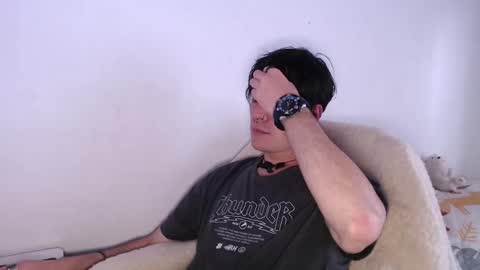 Snapshot of casteryx chatting on 11-02-25, 09:17 Juan online show from 11-02-25, 09:17