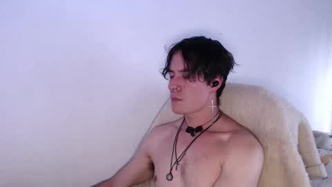 Snapshot of casteryx chatting on 11-07-25, 09:04 Juan online show from 11-07-25, 09:04