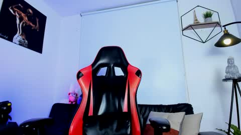 Matheo Brown online show from 01-12-25, 08:25