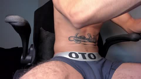 Snapshot of cat_cash_ chatting on 01-24-25, 06:46 cat_cash_ online show from 01-24-25, 06:46