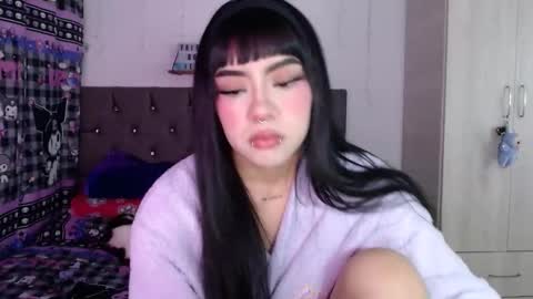 Snapshot of cat_mila_ chatting on 03-27-26, 08:26 Mila online show from 03-27-26, 08:26