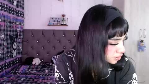 Snapshot of cat_mila_ chatting on 03-28-26, 07:08 Mila online show from 03-28-26, 07:08