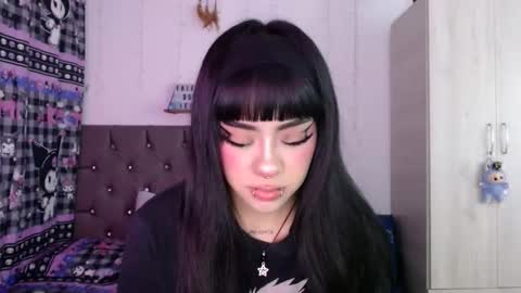 Snapshot of cat_mila_ chatting on 03-29-26, 06:13 Mila online show from 03-29-26, 06:13