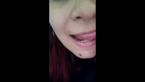 Snapshot of cat_woman22 chatting on 09-09-25, 02:33 cat_woman22 online show from 09-09-25, 02:33