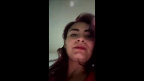Snapshot of cat_woman22 chatting on 09-13-25, 05:18 cat_woman22 online show from 09-13-25, 05:18
