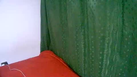 Snapshot of cat_woman22 chatting on 09-15-25, 02:44 cat_woman22 online show from 09-15-25, 02:44