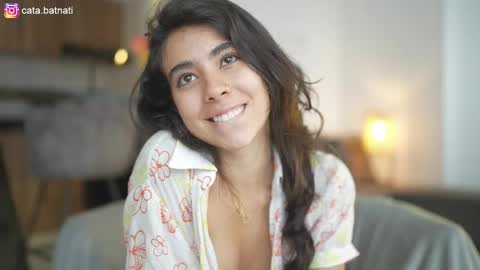 Catalina online show from 12-05-25, 02:25