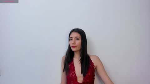 Snapshot of catalella_0 chatting on 09-18-25, 10:23 Catalella online show from 09-18-25, 10:23
