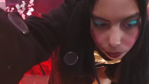 Queen Catalella online show from 06-25-26, 05:12