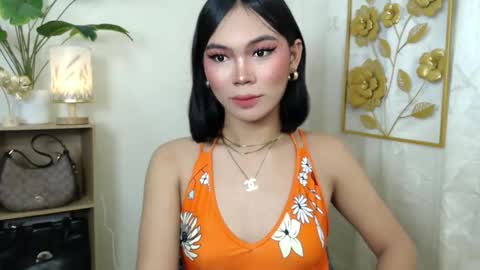 CatalenaX online show from 09-30-25, 04:23