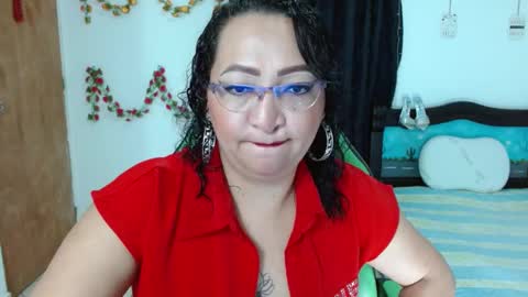 isabel online show from 01-07-25, 02:41