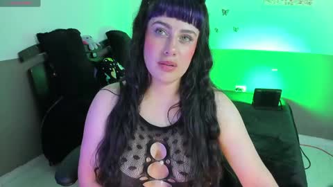 LUU online show from 05-03-26, 01:44