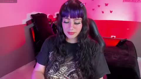 Snapshot of cataleya_blare chatting on 06-20-26, 02:58 LUU online show from 06-20-26, 02:58