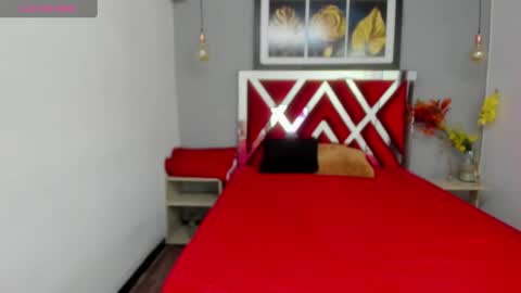 Snapshot of cataleyah_0726 chatting on 01-09-25, 01:35 cata online show from 01-09-25, 01:35