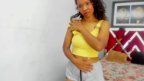Snapshot of cataleyah_0726 chatting on 01-23-25, 02:39 cata online show from 01-23-25, 02:39