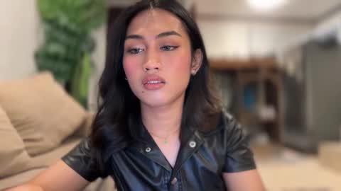 catalina2605 online show from 09-30-25, 04:45